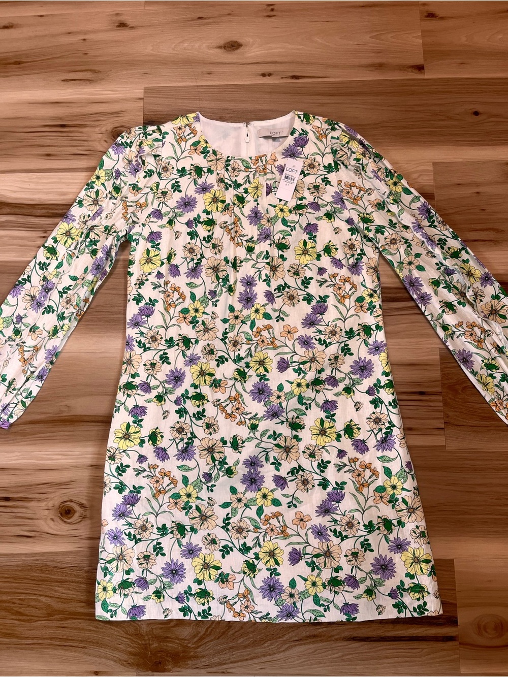 NWT LOFT Floral Linen Blend Long Sleeve Shift Dress Size 8 Tall 8T Cream Flowers